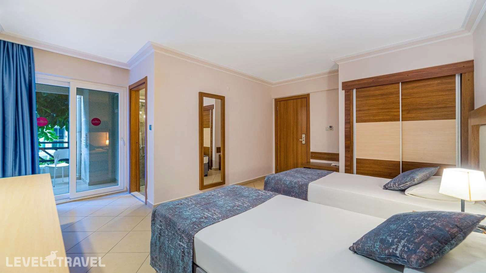 фотографии номера Экономичный номер отеля Justiniano Club Alanya в Турция(Окурджалар) - фото №2