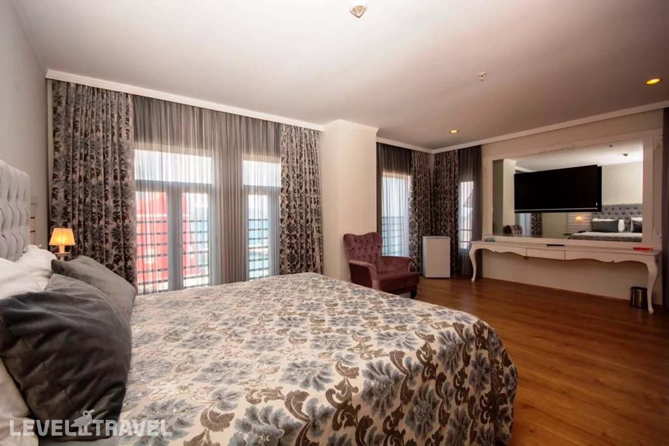 фотографии номера Роскошный люкс Амстердам отеля Orange County Resort Hotel Kemer в Турция(Кемер - центр) - фото №4