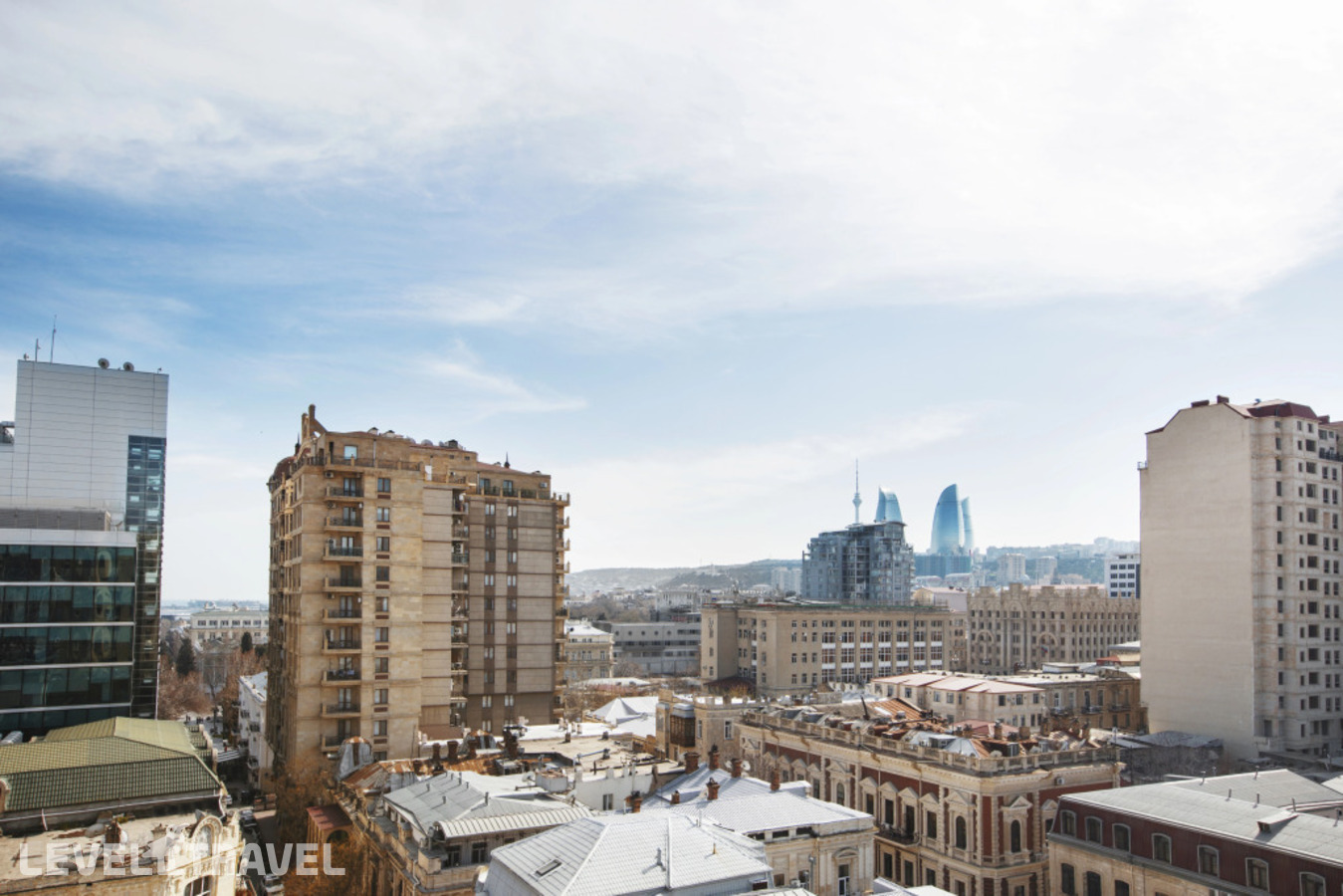фотографии номера Апартаменты Premium с балконом отеля Апарт-Отель Leyla Apartmens 1 в Азербайджан(Баку) - фото №15