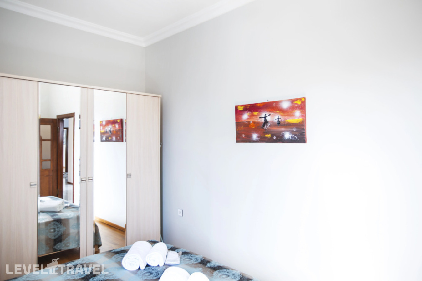 фотографии номера Апартаменты Premium с балконом отеля Апарт-Отель Leyla Apartmens 1 в Азербайджан(Баку) - фото №11