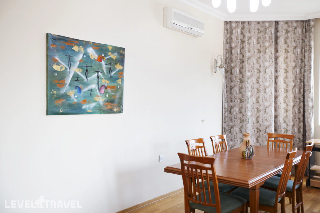 фотографии номера Апартаменты Premium с балконом отеля Апарт-Отель Leyla Apartmens 1 в Азербайджан(Баку) - фото №9