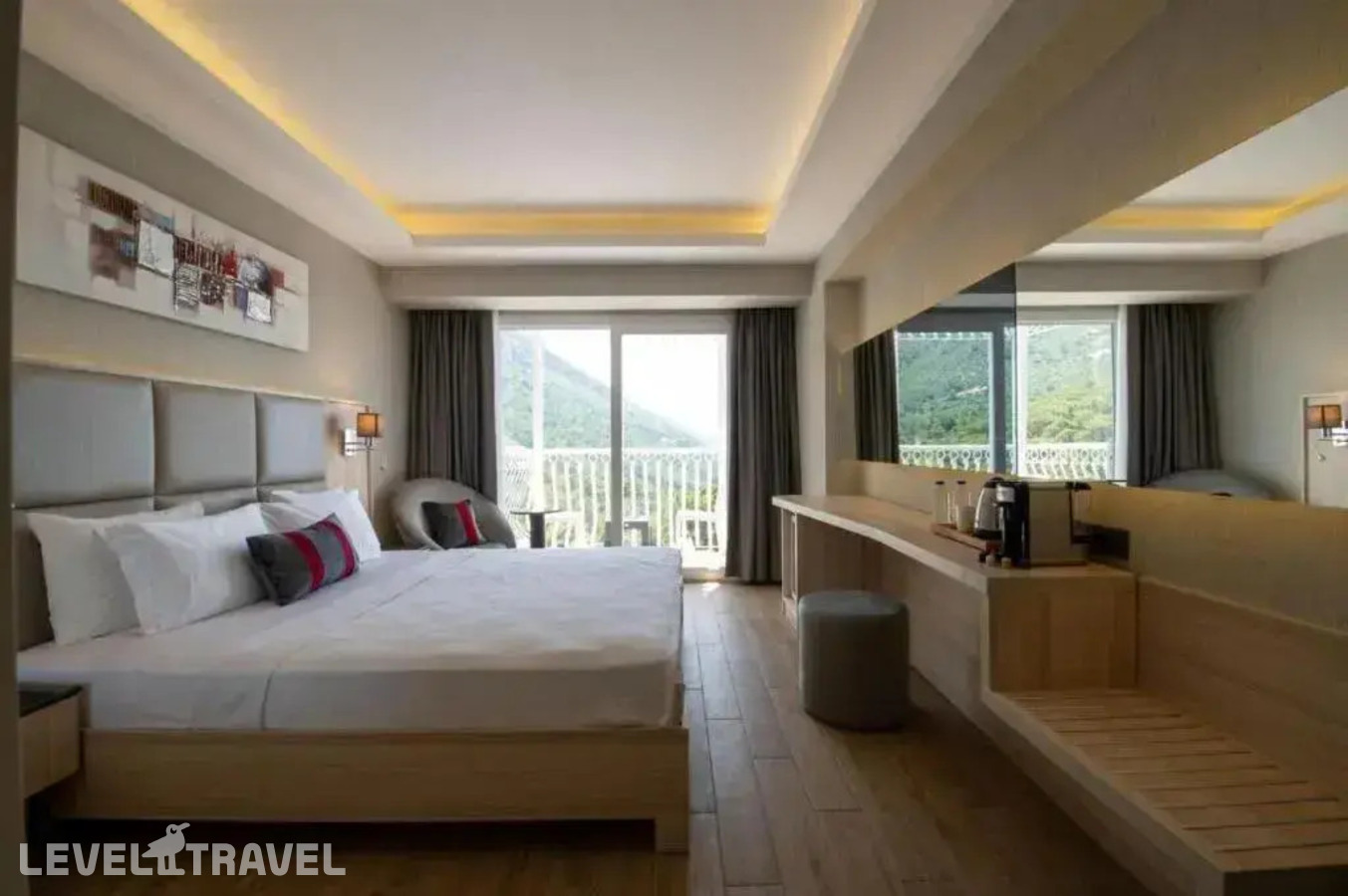 фотографии номера Стандартный номер отеля Ramada By Wyndham Fethiye Oludeniz в Турция(Олюдениз) - фото №2