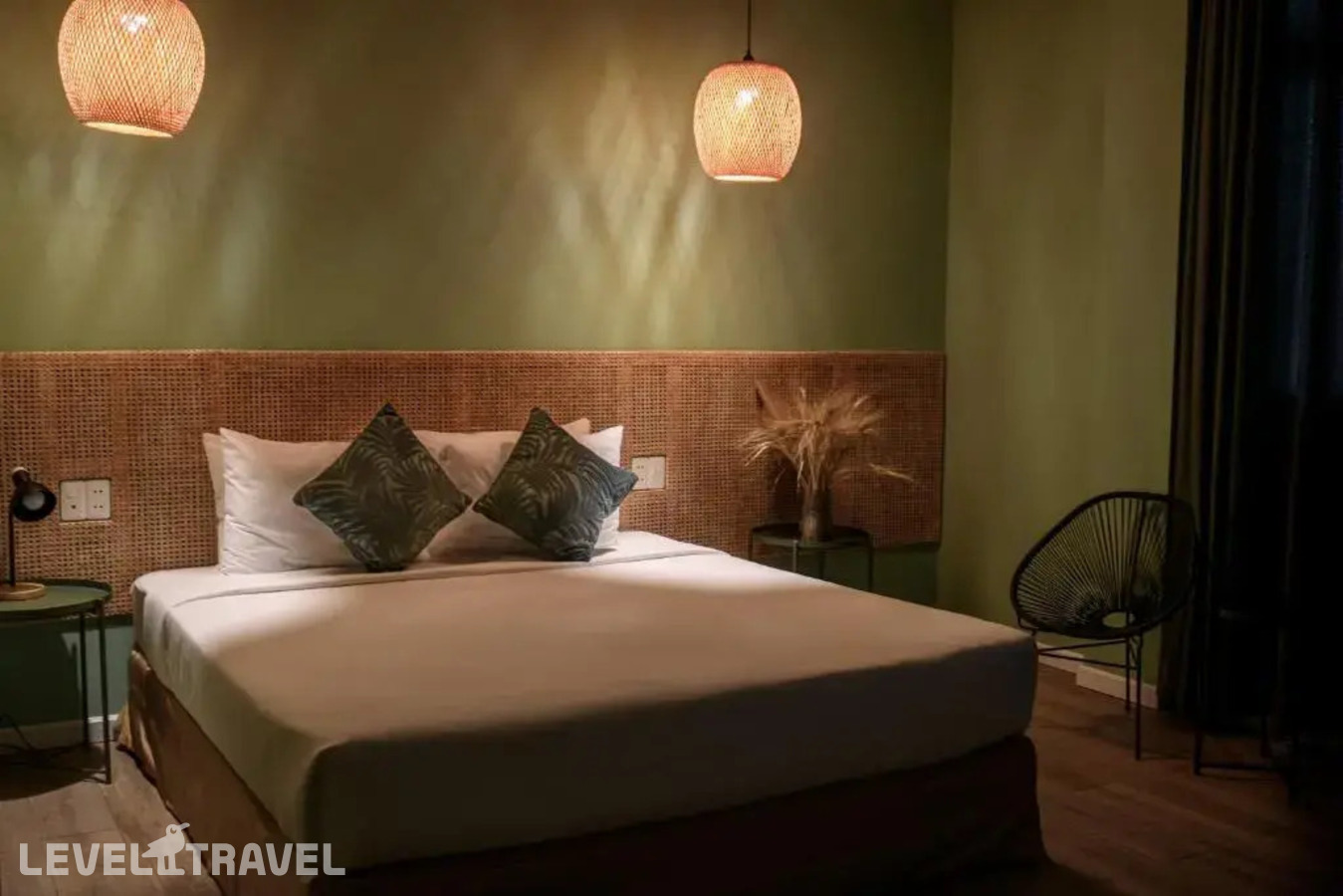 фотографии номера Делюкс с балконом отеля Leaf Hotel Phu Quoc в Вьетнам(Фукуок) - фото №4