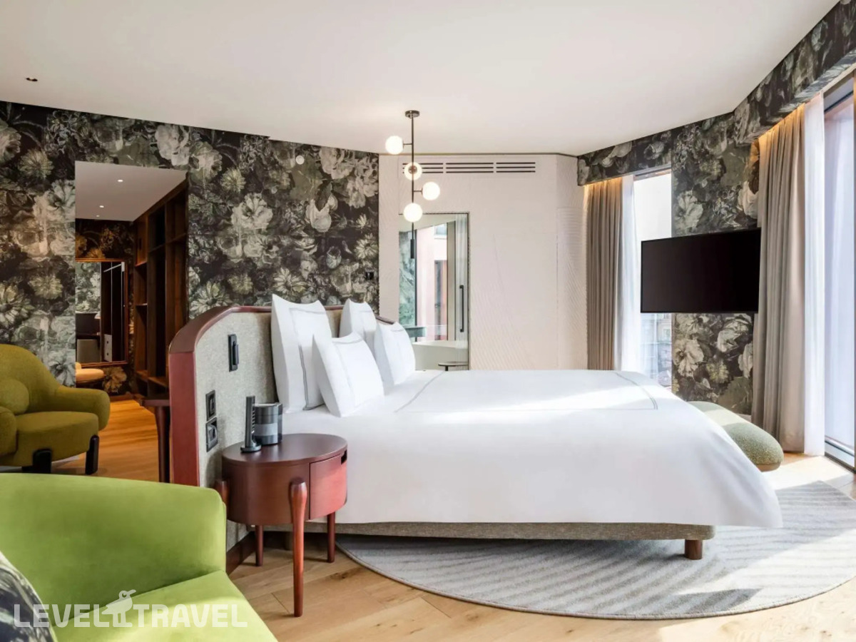 фотографии номера Люкс президентский отеля Hotel Swissotel Tbilisi в Грузия(Тбилиси) - фото №3