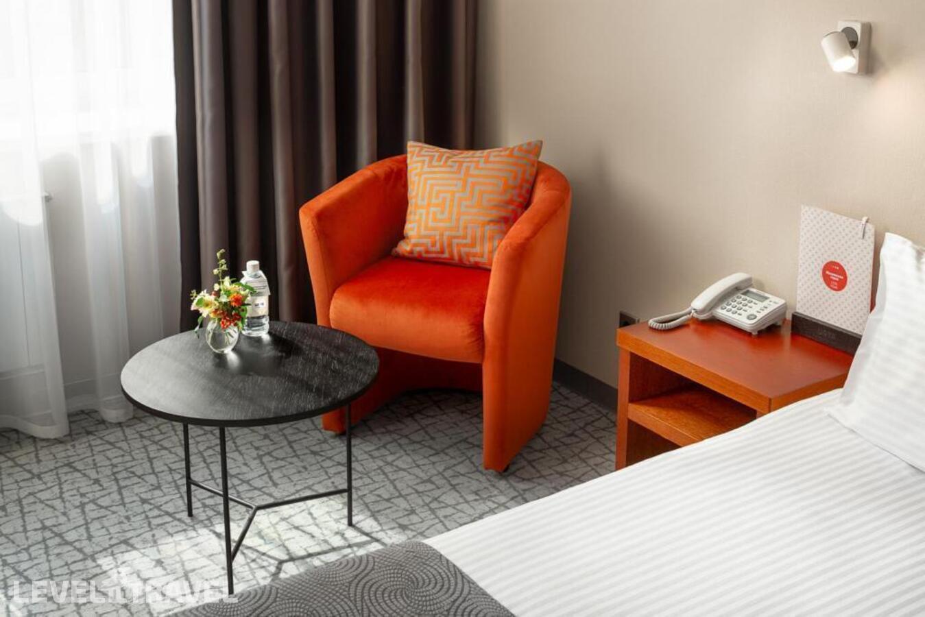 фотографии номера Улучшенный (две односпальные кровати) отеля Отель Московская Горка в Россия(Екатеринбург) - фото №38