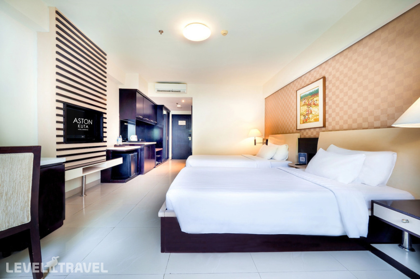 фотографии номера Делюкс отеля Aston Kuta Hotel Residence в Индонезия(Кута) - фото №1