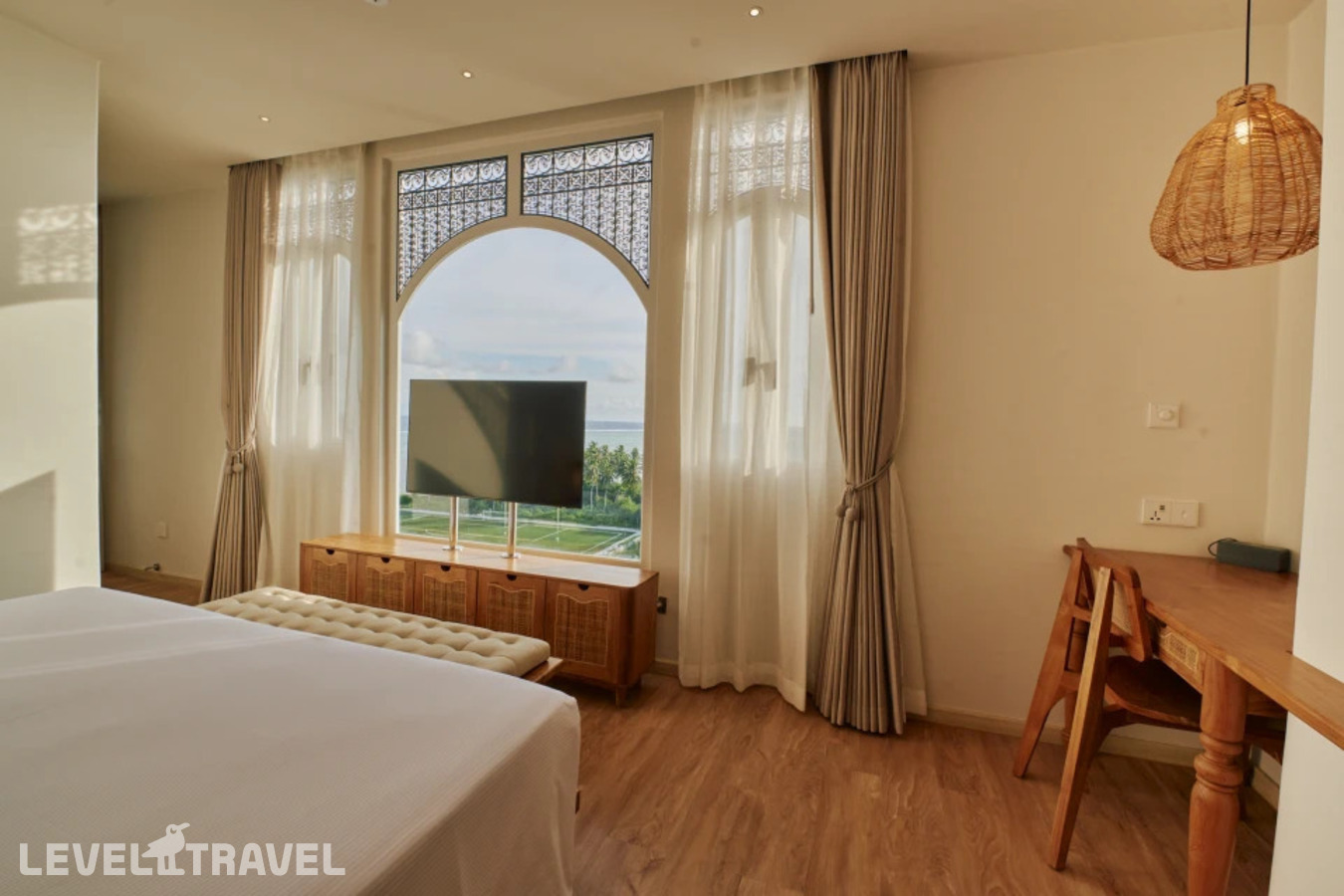 фотографии номера Делюкс отеля Stone Hotels Maldives в Мальдивы(Диффуши) - фото №12