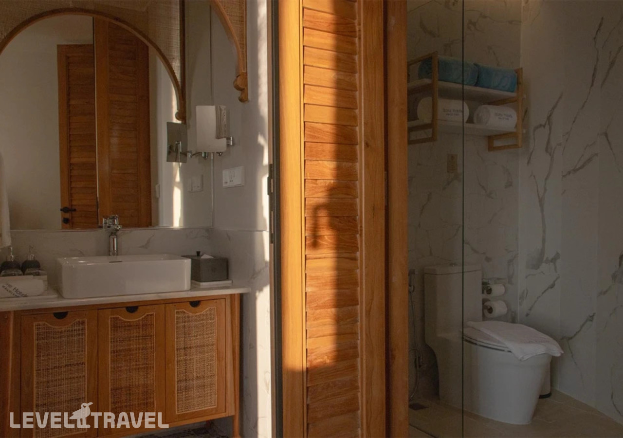фотографии номера Делюкс отеля Stone Hotels Maldives в Мальдивы(Диффуши) - фото №10