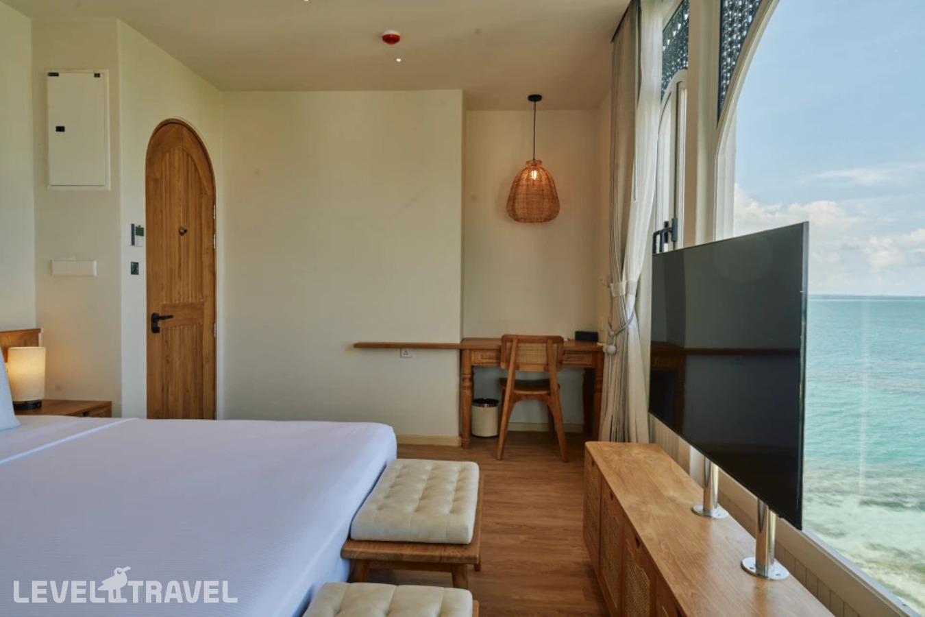 фотографии номера Делюкс с видом на море отеля Stone Hotels Maldives в Мальдивы(Диффуши) - фото №12