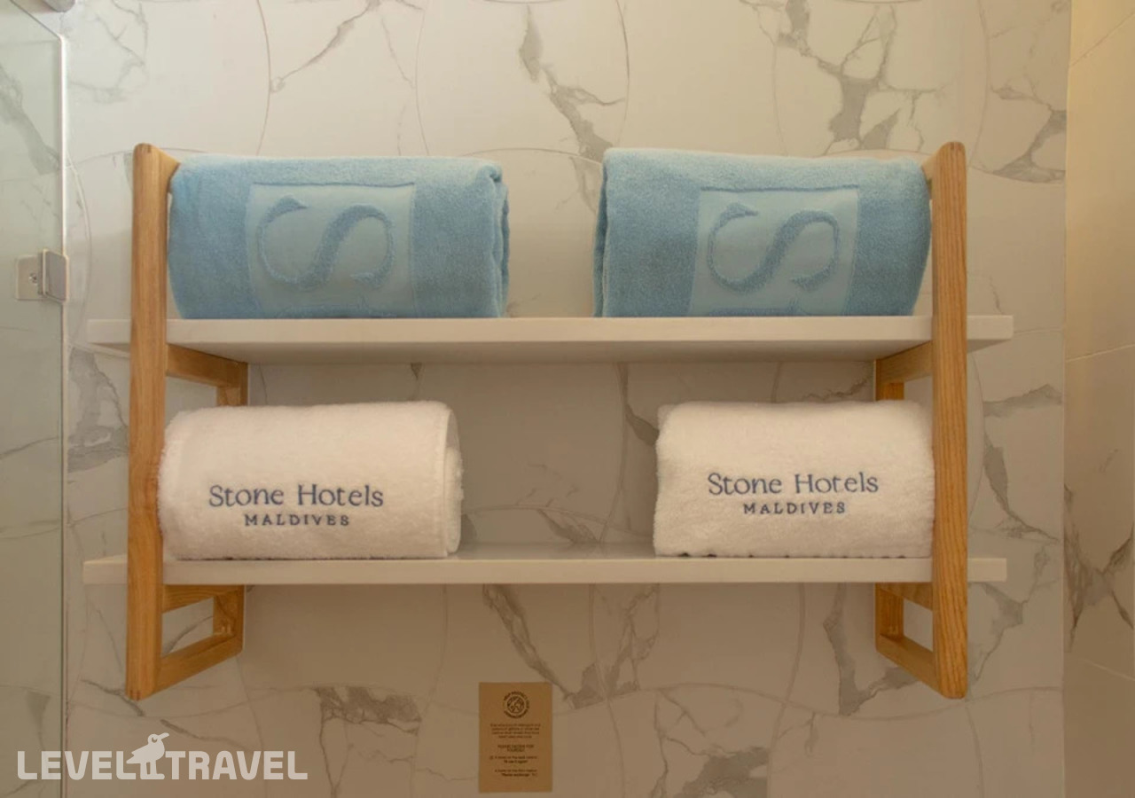 фотографии номера Делюкс Infinity отеля Stone Hotels Maldives в Мальдивы(Диффуши) - фото №2
