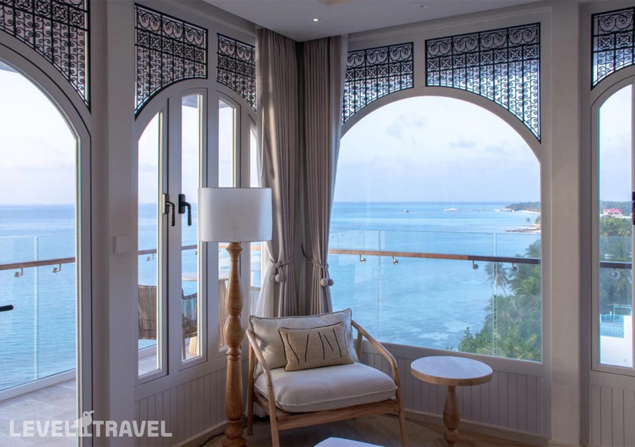 фотографии номера Гранд с видом на море отеля Stone Hotels Maldives в Мальдивы(Диффуши) - фото №7