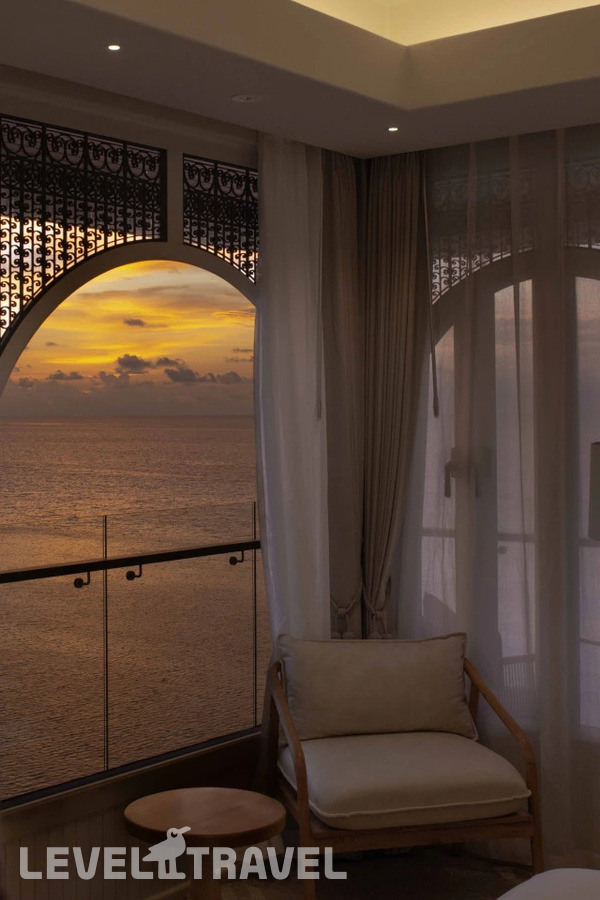 фотографии номера Гранд Infinity отеля Stone Hotels Maldives в Мальдивы(Диффуши) - фото №2