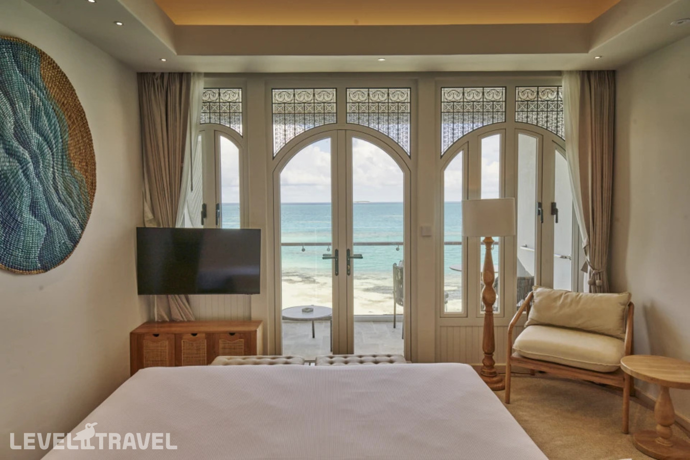 фотографии номера Премиум делюкс смежный отеля Stone Hotels Maldives в Мальдивы(Диффуши) - фото №1