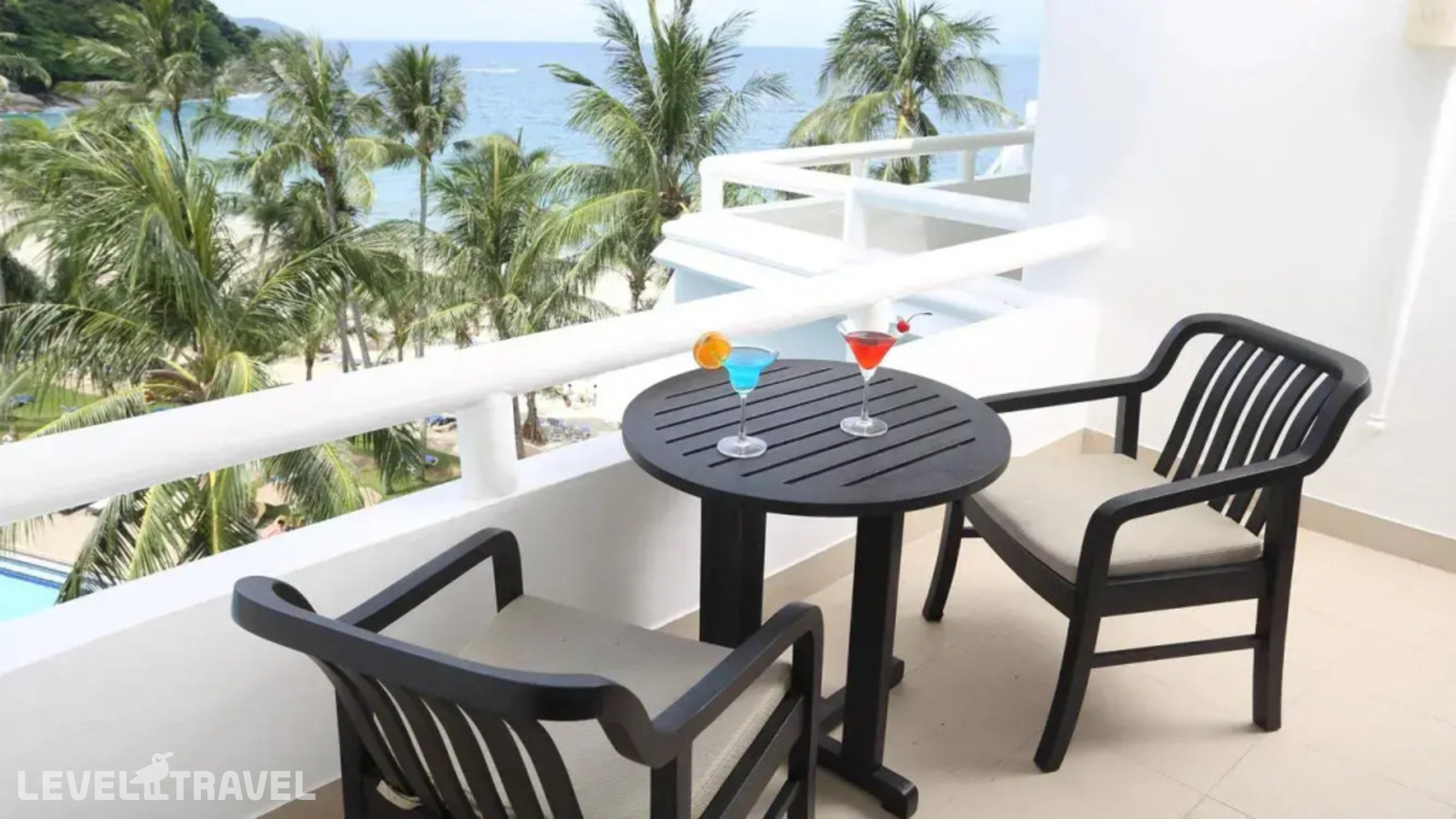 фотографии номера Люкс с террасой и видом на океан (2 спальни) отеля Le Meridien Phuket Beach Resort в Таиланд(Карон Бич) - фото №6