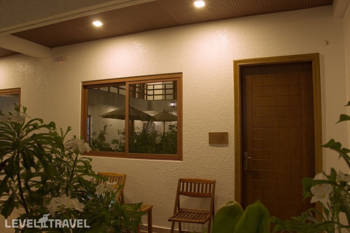 фотографии номера Делюкс на цокольном этаже (2 спальни) отеля Olive Goidhoo Guest House в Мальдивы(Баа Атолл) - фото №7