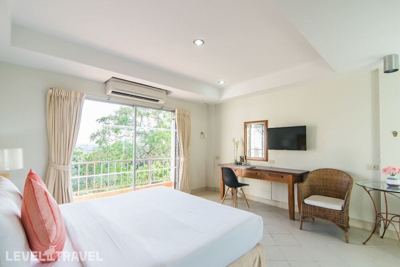 фотографии номера Делюкс с видом на сад отеля Bella Villa Pattaya 3rd Road (Ex. Bella Villa Serviced Apartment) в Таиланд(Центральная Паттайя) - фото №16