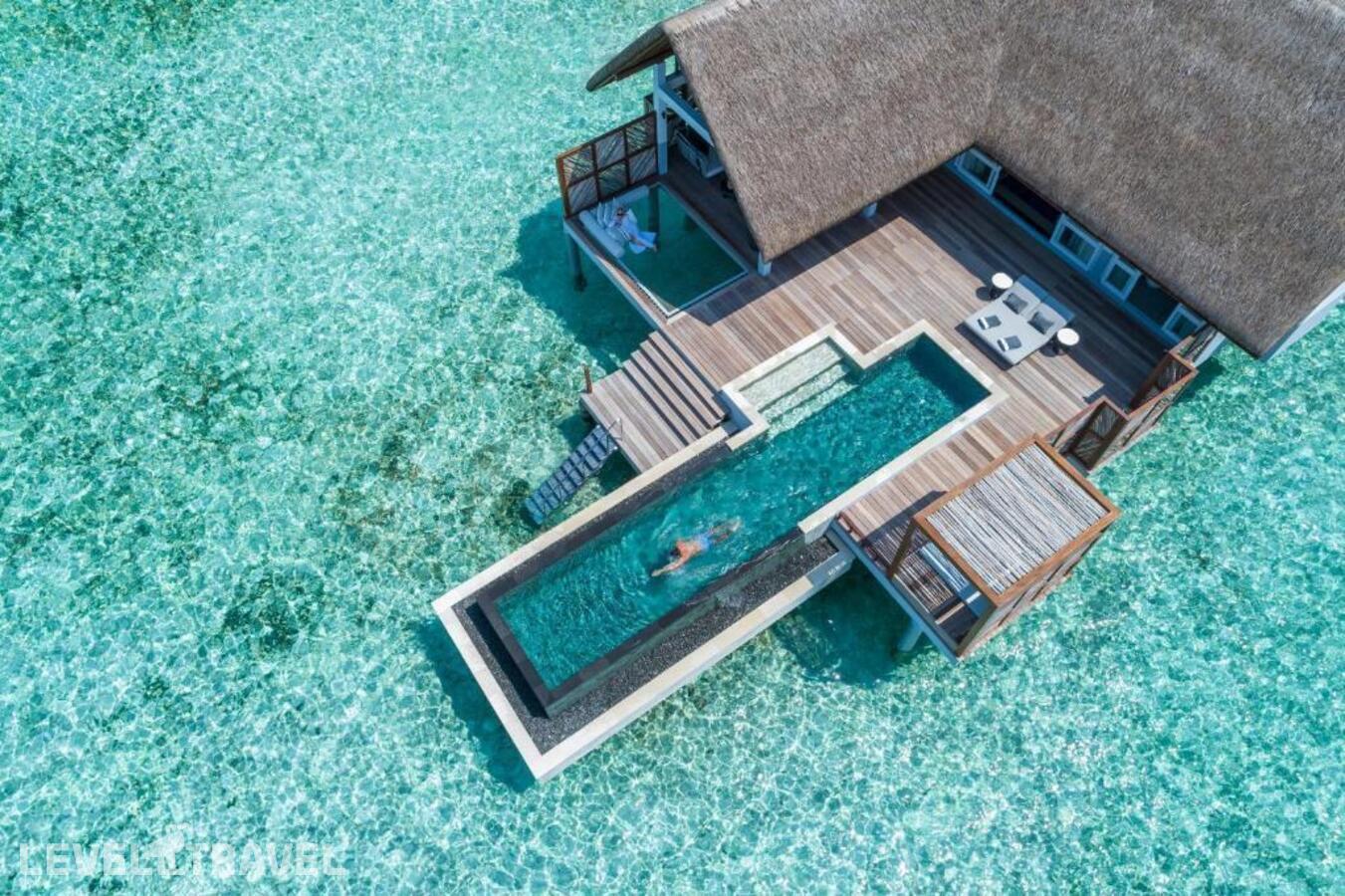 фотографии номера Вилла отеля Four Seasons Resort Landaa Giravaru в Мальдивы(Баа Атолл) - фото №1