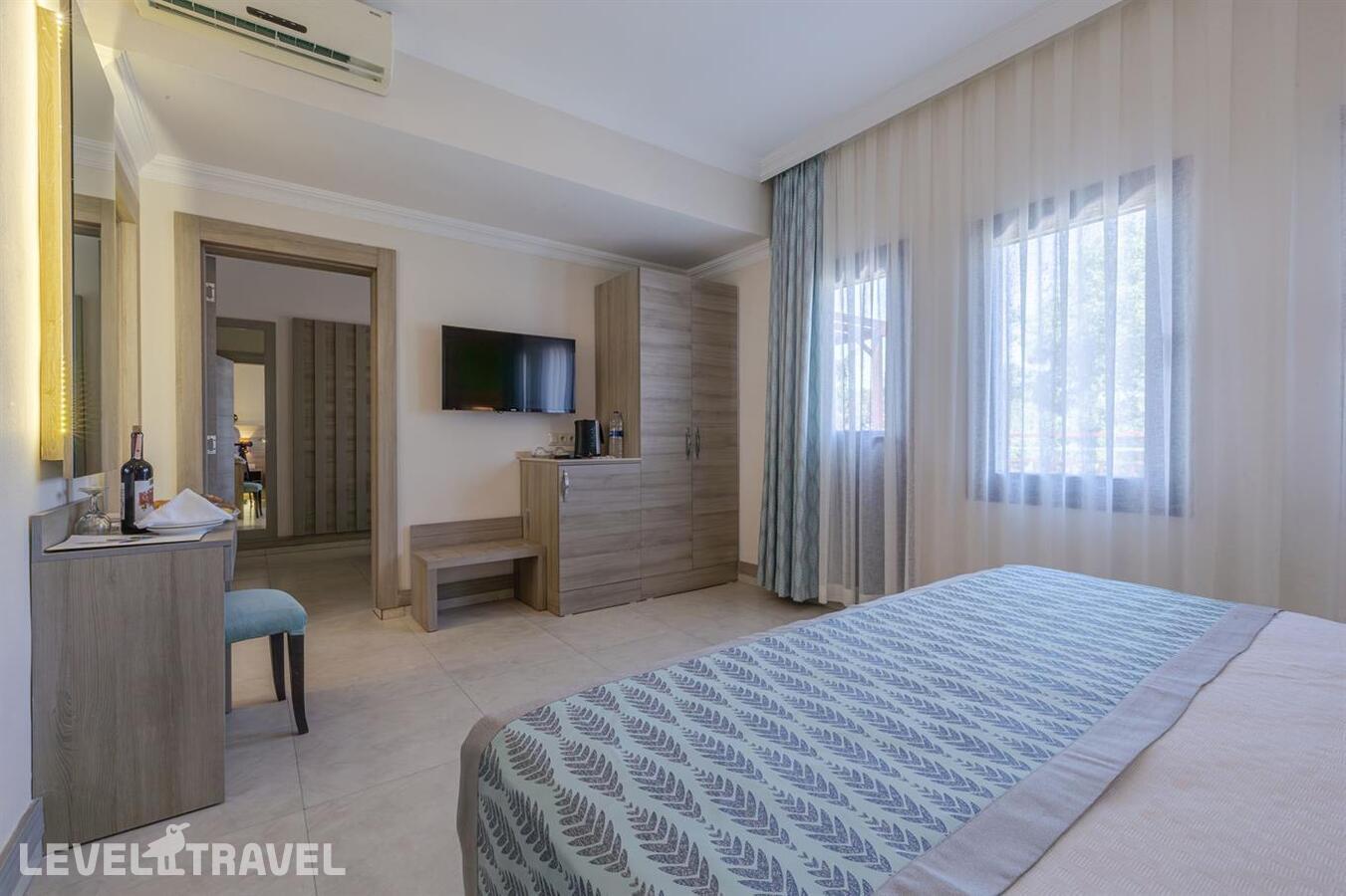 фотографии номера Клубный семейный отеля Bodrum Park Resort в Турция(Ялычифтлик) - фото №2