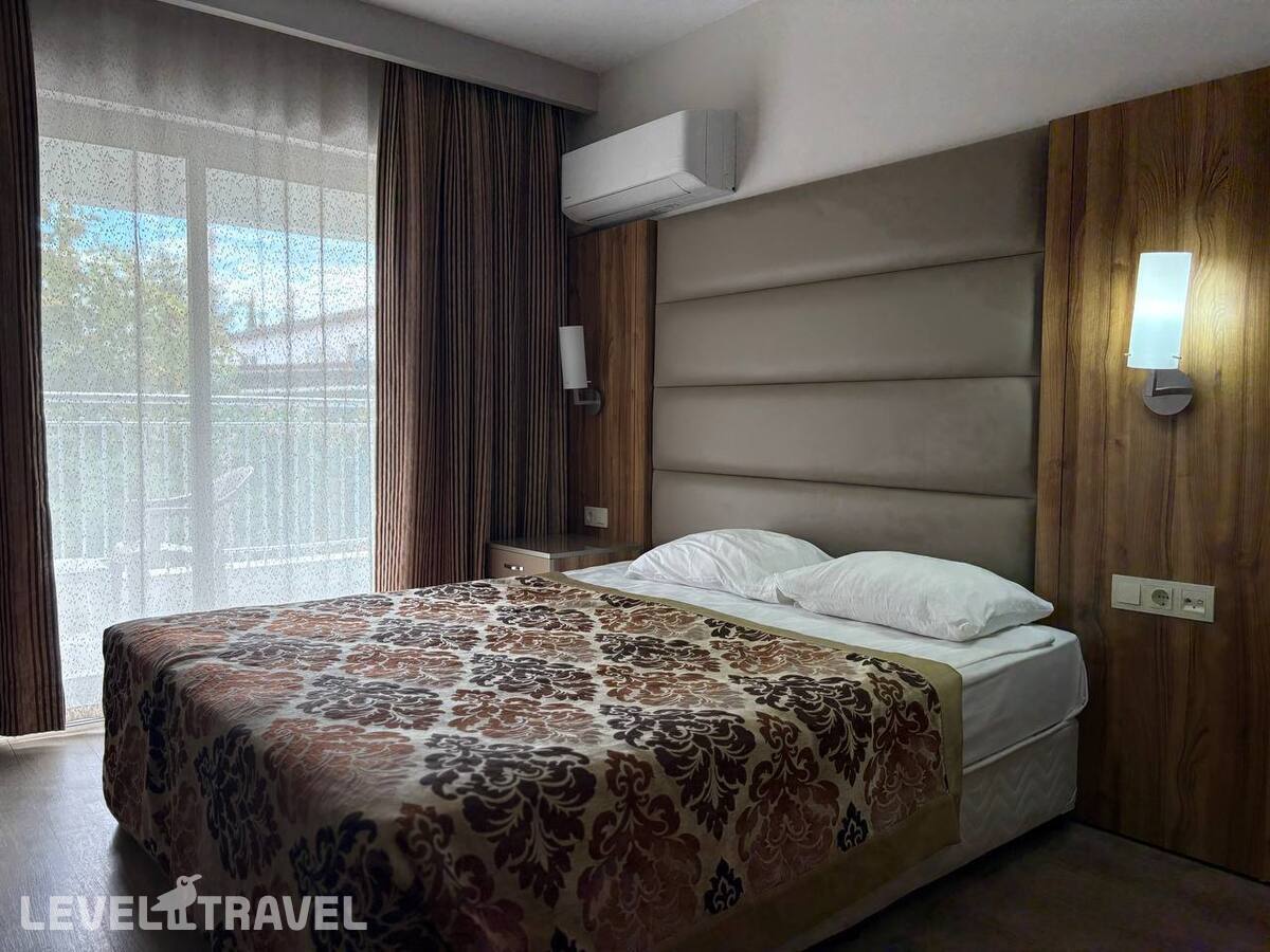 фотографии номера Стандартный с видом на бассейн отеля WB TRAVEL Serra Park в Турция(Титреенгель) - фото №1