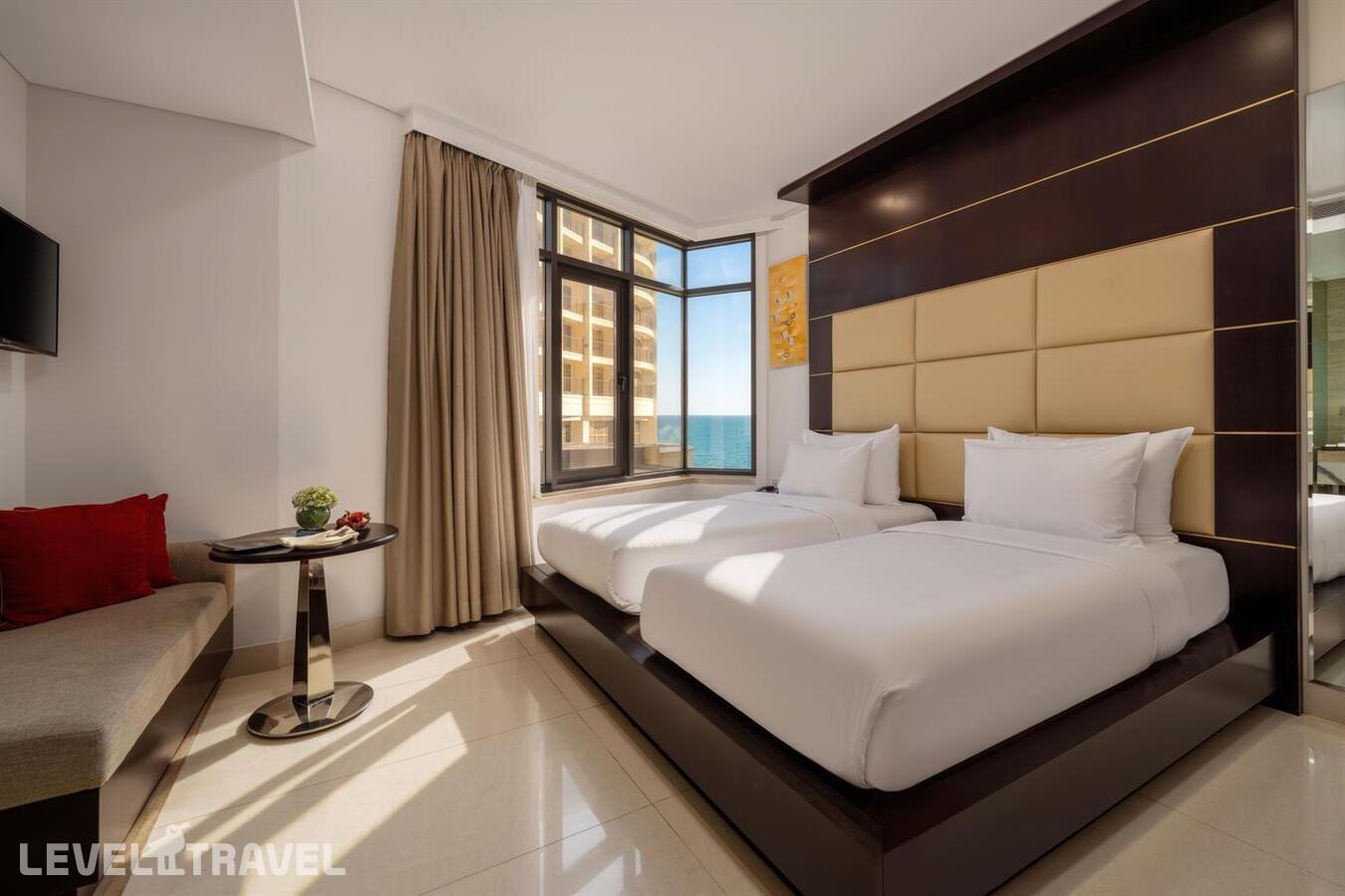 фотографии номера Делюкс Senior отеля Holiday Beach Hotel Danang в Вьетнам(Дананг) - фото №4