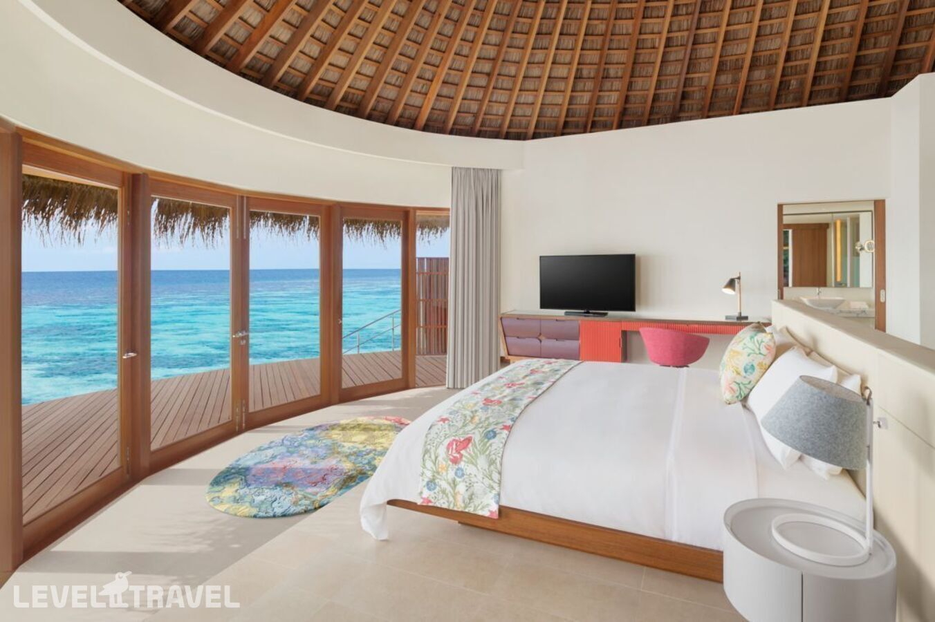 фотографии номера Водная вилла Oasis отеля W Maldives (Ex. W Retreat & Spa Maldives) в Мальдивы(Северный Ари Атолл) - фото №3