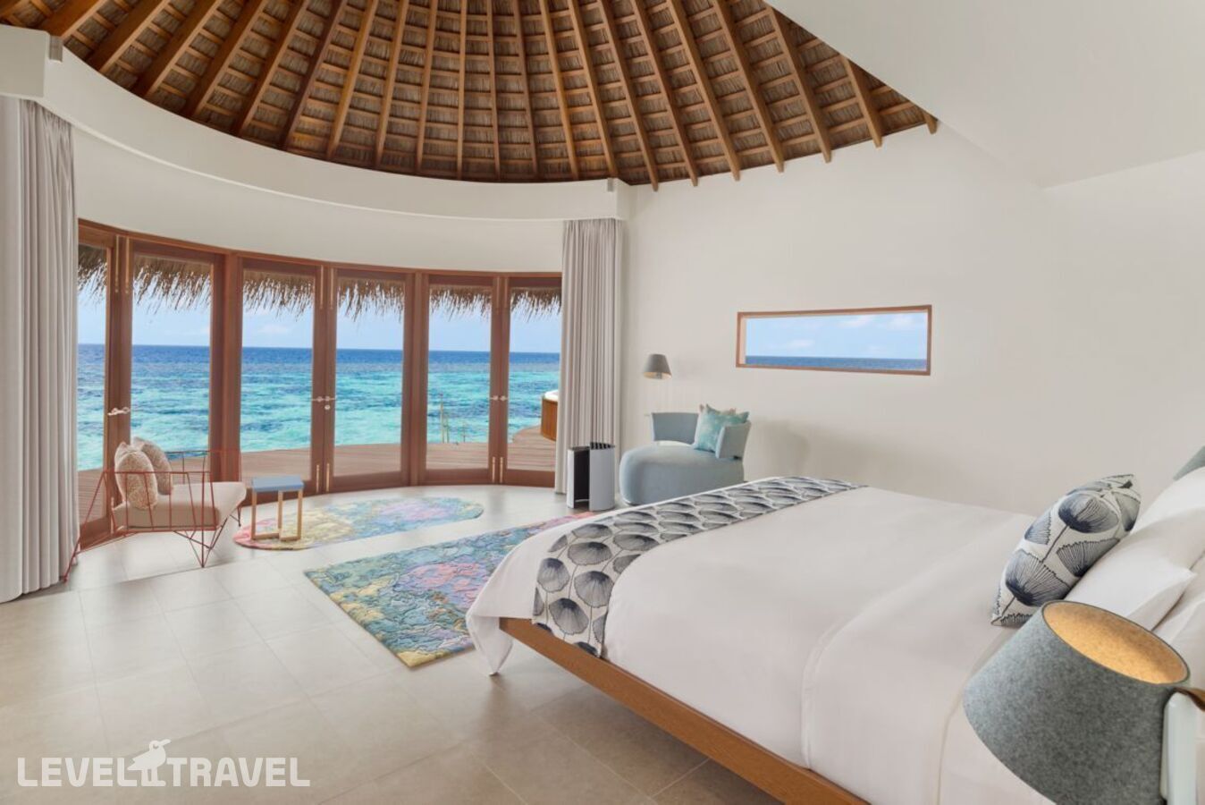 фотографии номера Водная вилла Oasis отеля W Maldives (Ex. W Retreat & Spa Maldives) в Мальдивы(Северный Ари Атолл) - фото №4