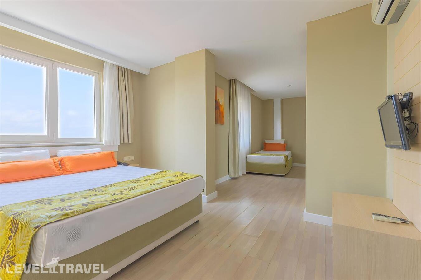 фотографии номера Стандартный с видом на окрестности отеля Akdora Elite Hotel & Spa (Ex. Seaden Sweet Park Hotel) в Турция(Сиде - центр) - фото №1