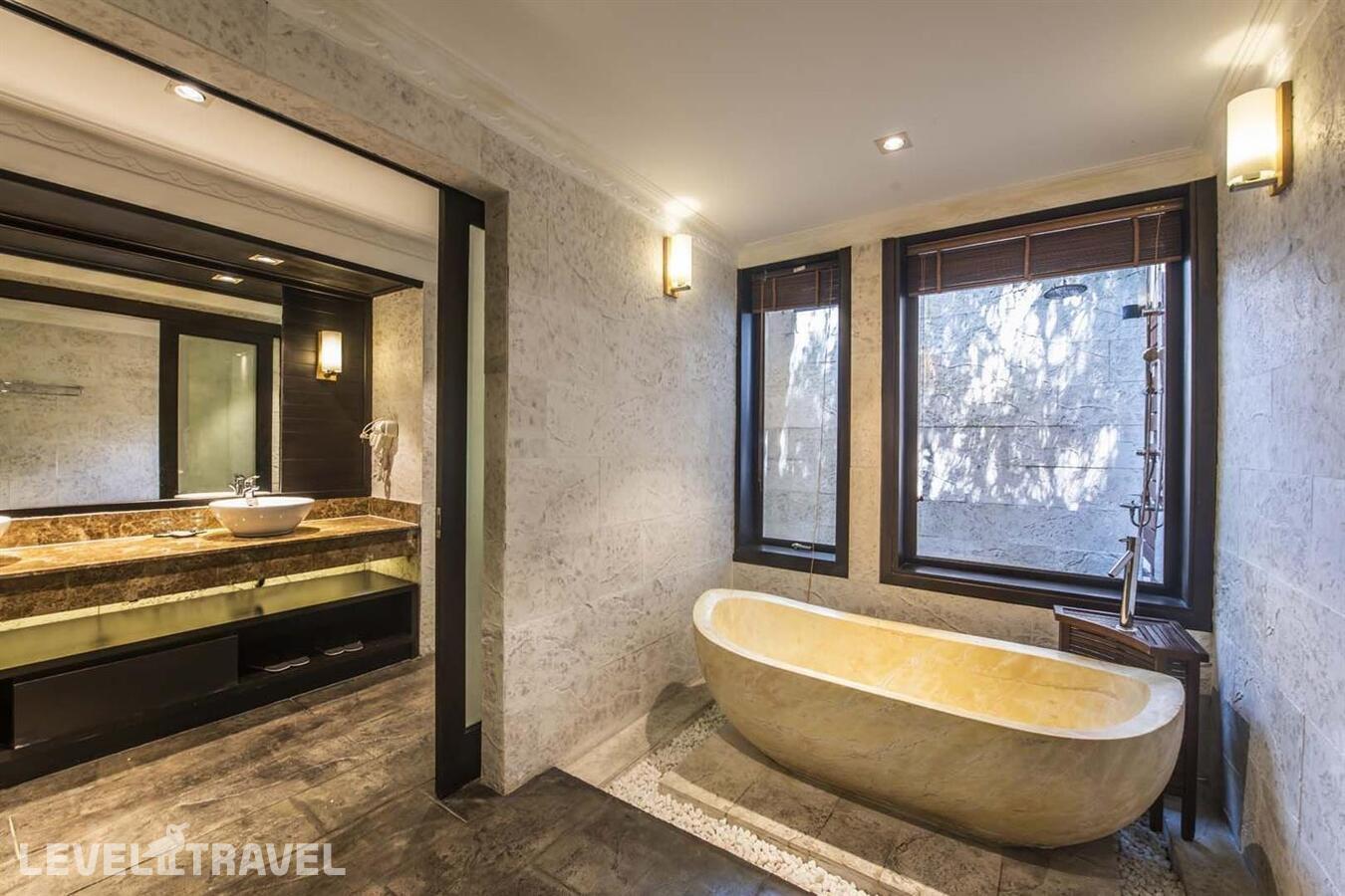 фотографии номера Делюкс бунгало с видом на сад отеля Hon Tam Resort в Вьетнам(о. Хон Там) - фото №2