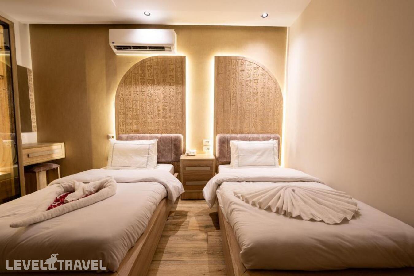 фотографии номера Делюкс отеля Royal Great Pyramid Inn в Египет(Гиза) - фото №4