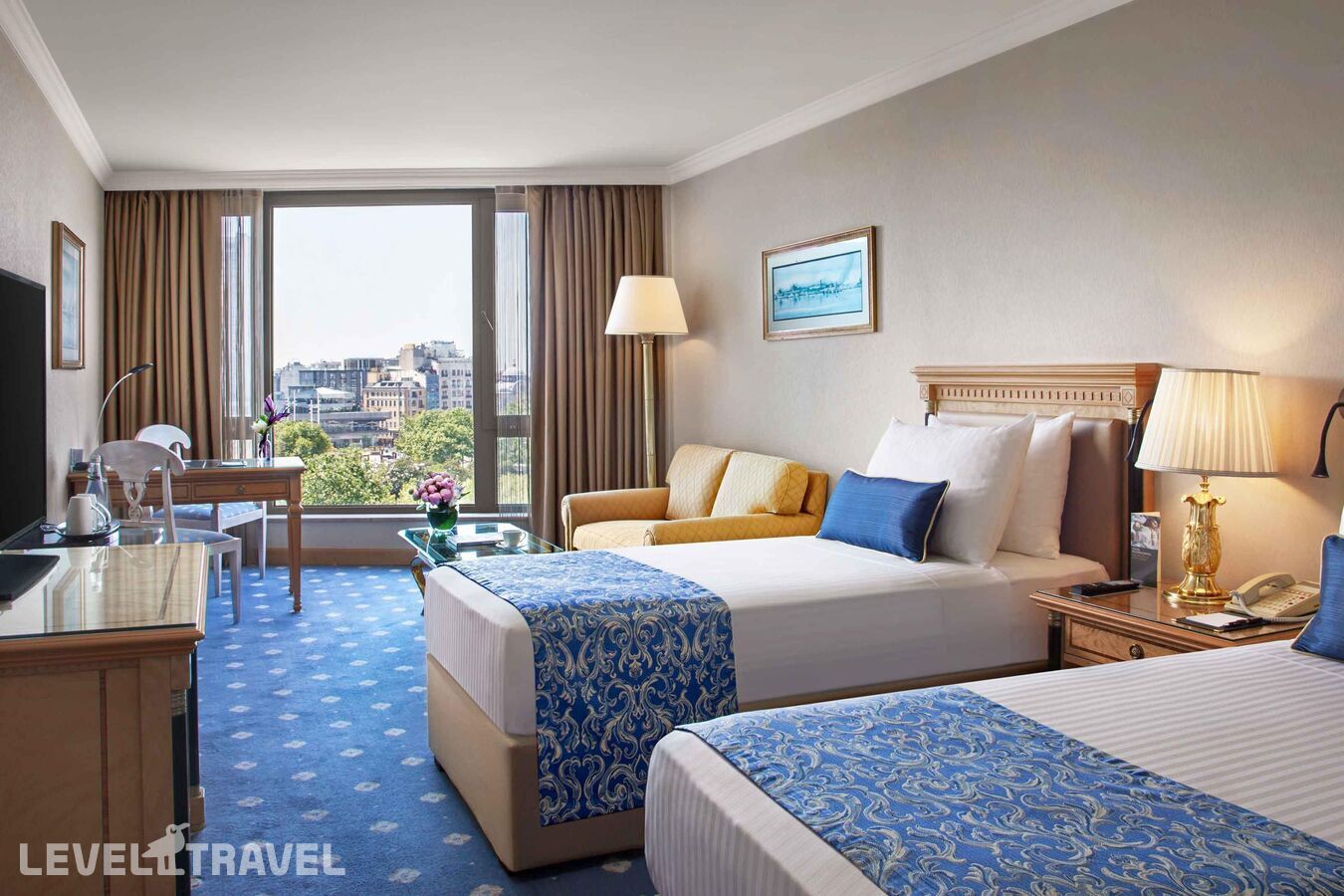 фотографии номера Классический с видом на море отеля Intercontinental Hotel Istanbul (Ex. Ceylan Intercontinental Hotel) в Турция(Бейоглу) - фото №3