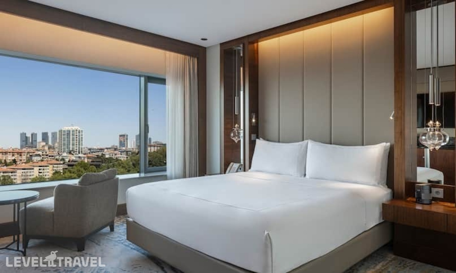 фотографии номера Размещение по прибытии отеля Conrad Istanbul Bosphorus в Турция(Бешикташ) - фото №1