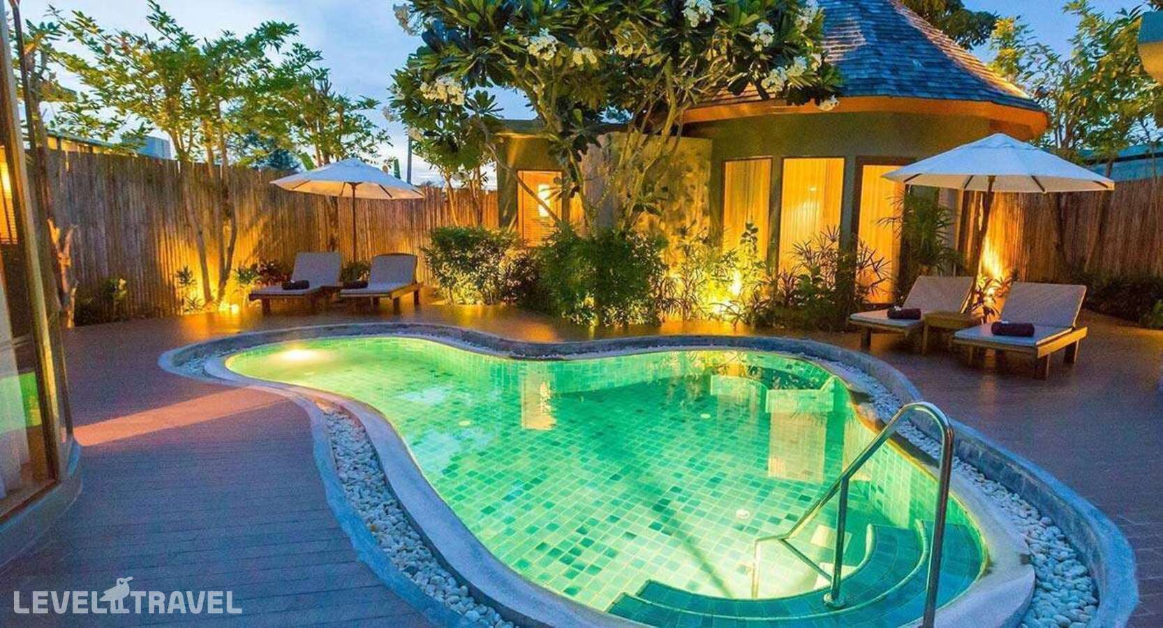 фотографии номера Вилла с частным бассейном (3 спальни) отеля Metadee Resort в Таиланд(Ката Бич) - фото №4
