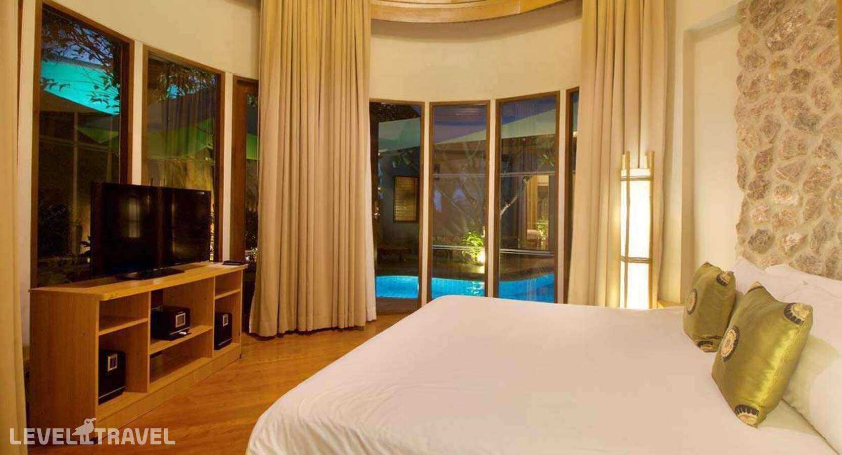 фотографии номера Вилла с частным бассейном (3 спальни) отеля Metadee Resort в Таиланд(Ката Бич) - фото №2