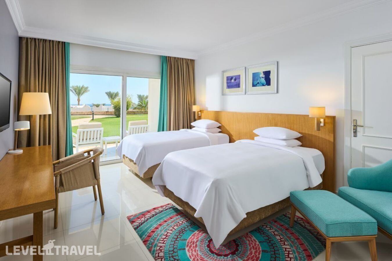 фотографии номера Стандартный с видом на бассейн или сад отеля Renaissance Sharm El Sheikh Golden View Beach Resort в Египет(Рас-Ум-Эль-Сид) - фото №2