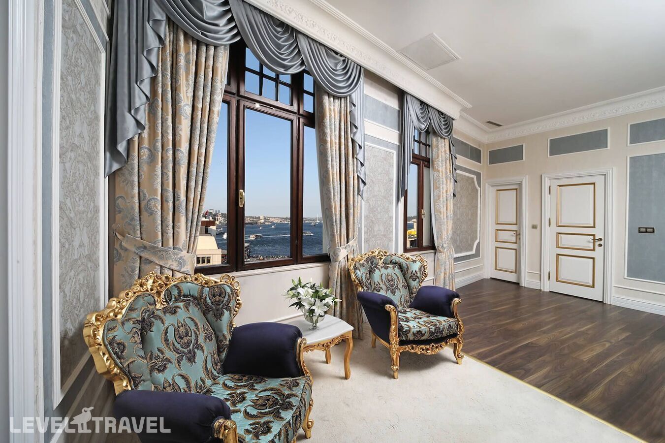 фотографии номера Люкс Legacy Ottoman c джакузи отеля Legacy Ottoman Hotel в Турция(Сиркеджи) - фото №3