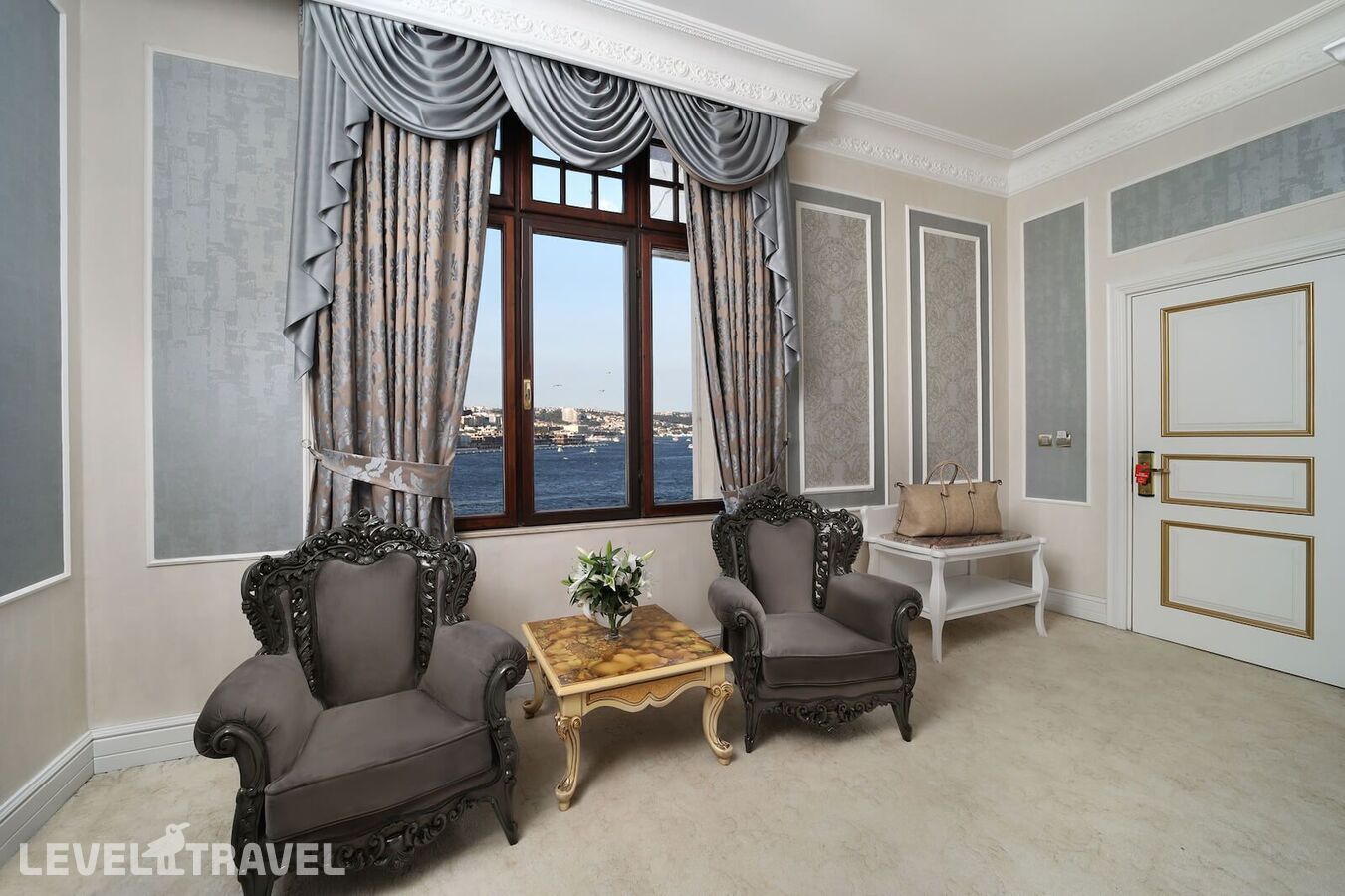 фотографии номера Семейный люкс отеля Legacy Ottoman Hotel в Турция(Сиркеджи) - фото №4
