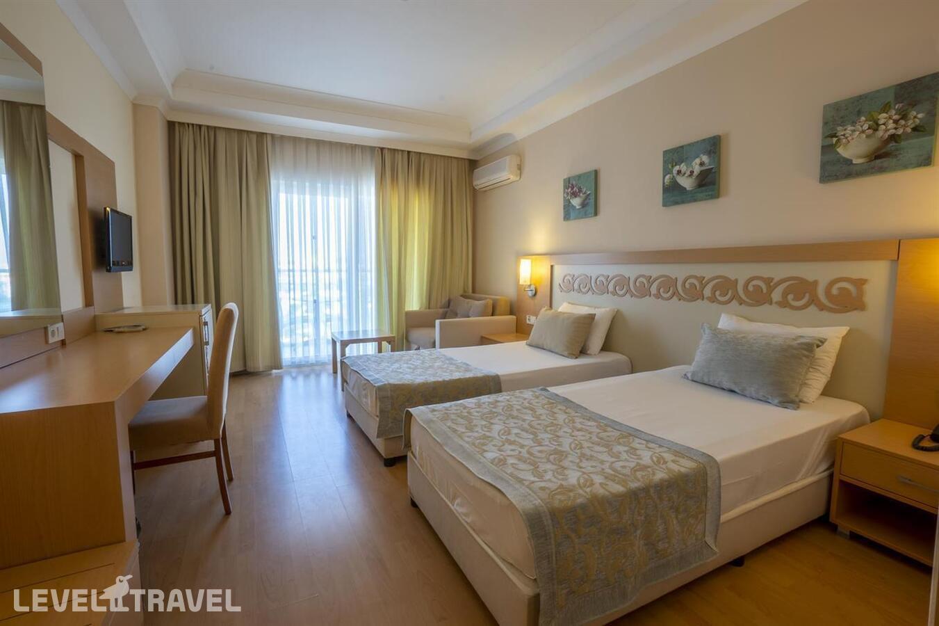 фотографии номера Стандартный номер отеля Solivia Hotel (Ex. Titan Select Hotel) в Турция(Конаклы) - фото №3