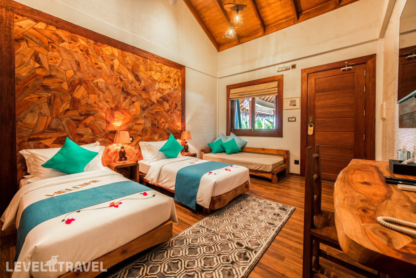 фотографии номера Делюкс отеля Island Luxury Boutique Hotel Fulhadhoo Guesthouse в Мальдивы(Фулхадху) - фото №5