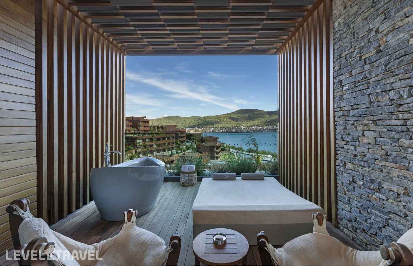 фотографии номера Номер с террасой видом на море Imperial service отеля Lujo Bodrum в Турция(Гюверджинлик) - фото №9