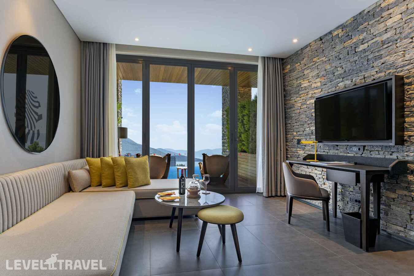 фотографии номера Делюкс Laguna с видом на море и выходом к бассейну Imperial service отеля Lujo Bodrum в Турция(Гюверджинлик) - фото №3