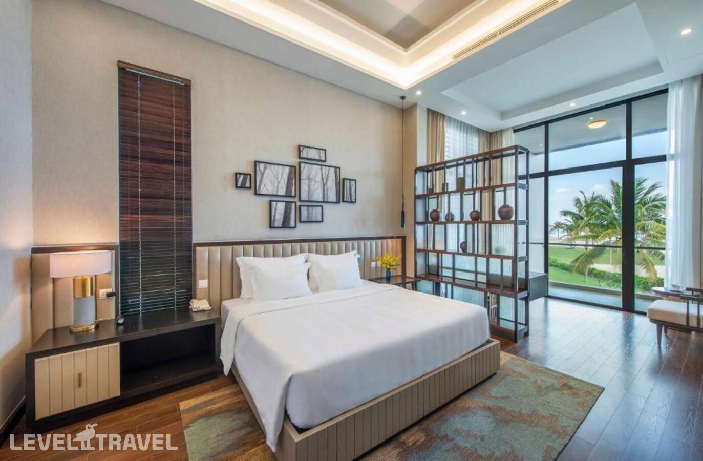фотографии номера Вилла с видом на океан (3 спальни) отеля Vinpearl Resort & Golf Nam Hoi An в Вьетнам(Хойан) - фото №3