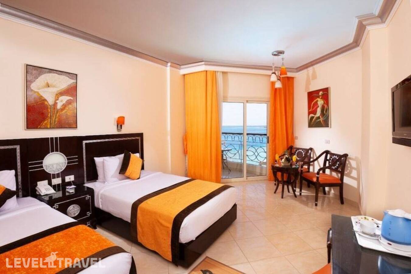 фотографии номера Трехместный улучшенный отеля Sphinx Aqua Park Beach Resort в Египет(Хургада (город)) - фото №1