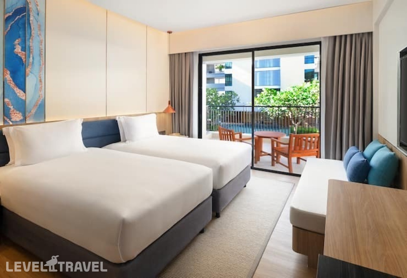 фотографии номера Премиум (две односпальные кровати) отеля Doubletree By Hilton Phuket Banthai Resort (Ex. Banthai Beach) в Таиланд(Патонг Бич) - фото №2