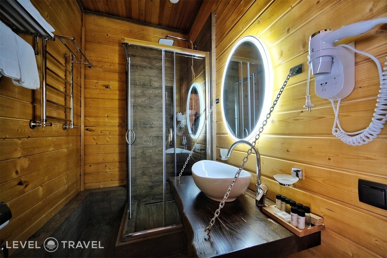 фотографии номера Люкс Emperador отеля Allure Lodge в Россия(Архыз) - фото №3
