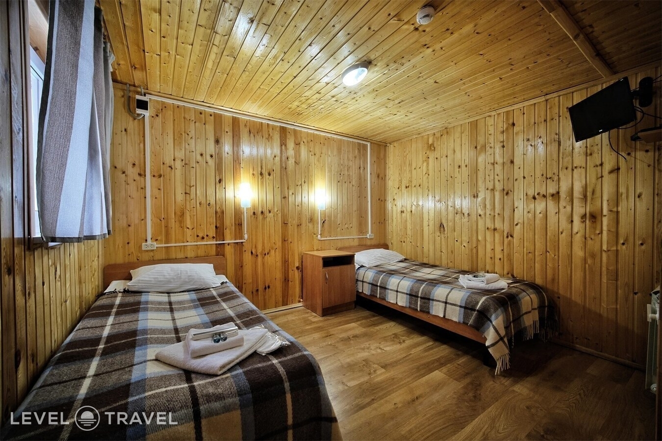 фотографии номера Улучшенный домик отеля Allure Lodge в Россия(Архыз) - фото №3