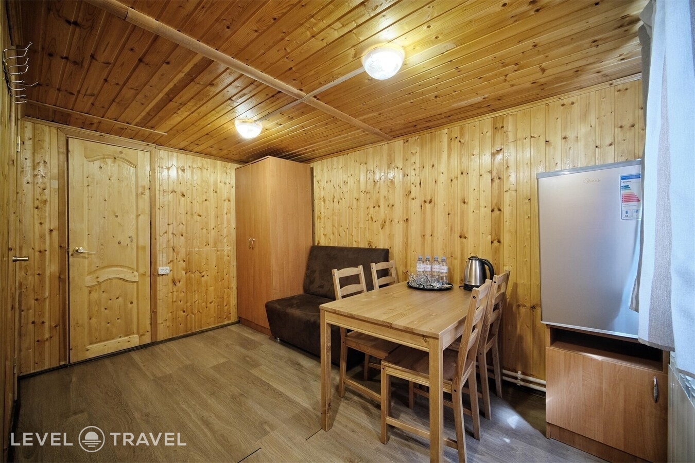 фотографии номера Семейный домик №4 отеля Allure Lodge в Россия(Архыз) - фото №3