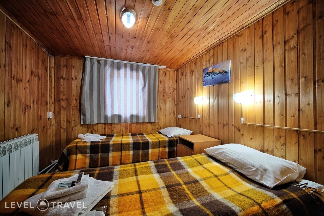 фотографии номера Семейный домик №5 отеля Allure Lodge в Россия(Архыз) - фото №1