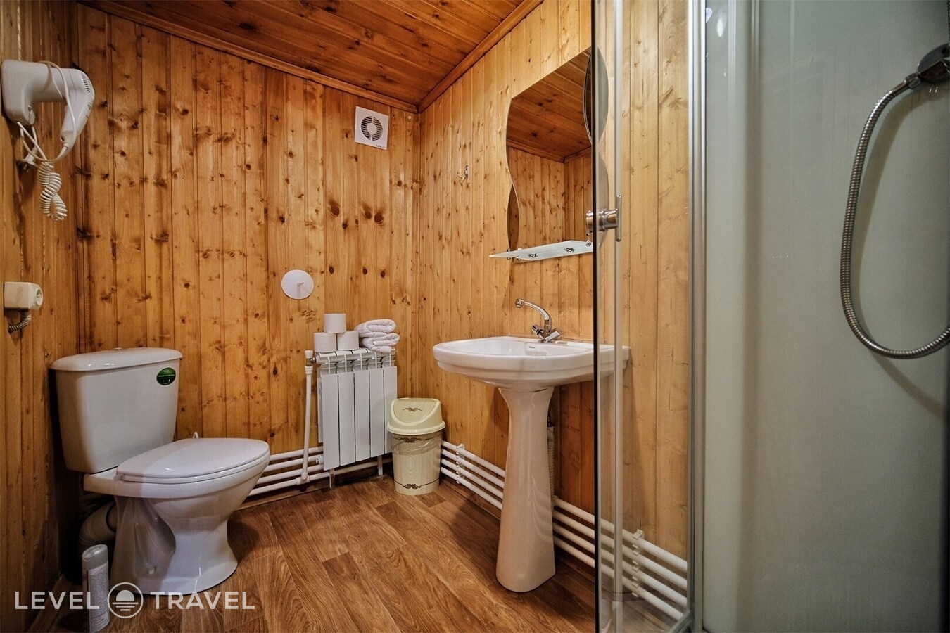 фотографии номера Семейный домик №5 отеля Allure Lodge в Россия(Архыз) - фото №3