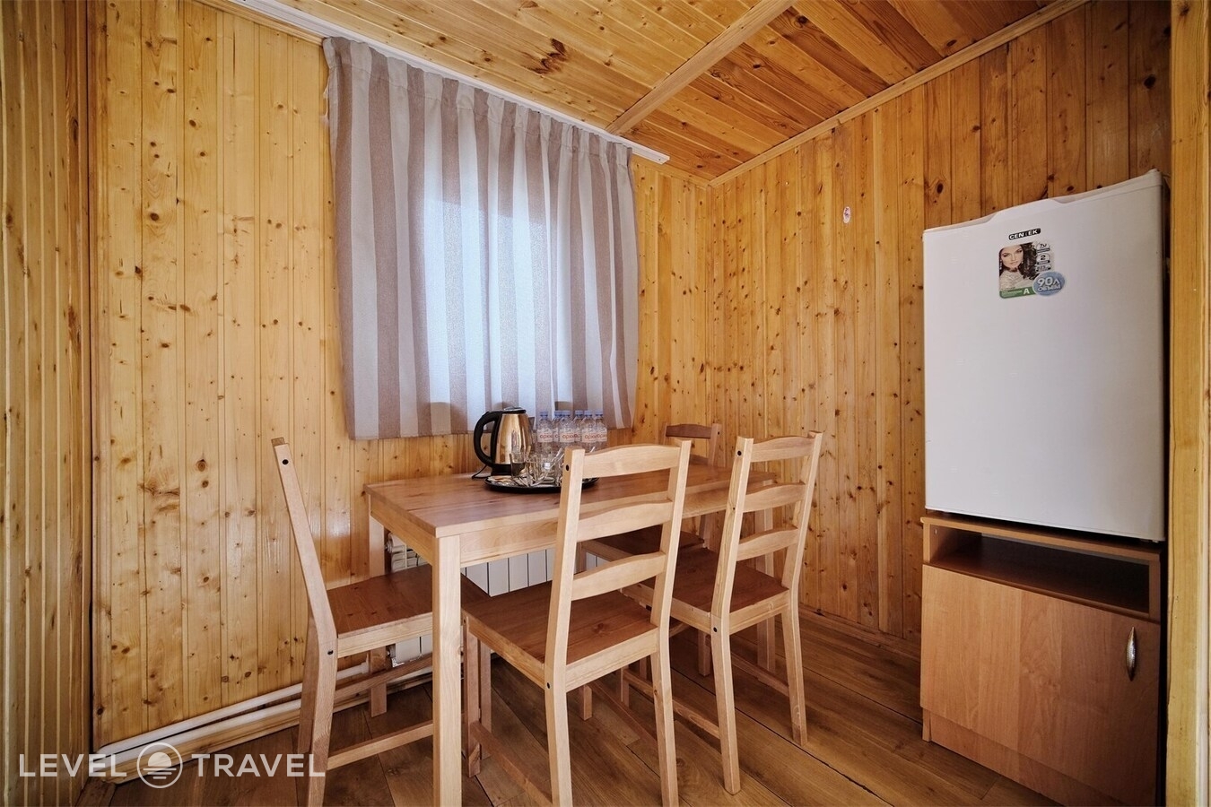 фотографии номера Семейный домик №1 отеля Allure Lodge в Россия(Архыз) - фото №2