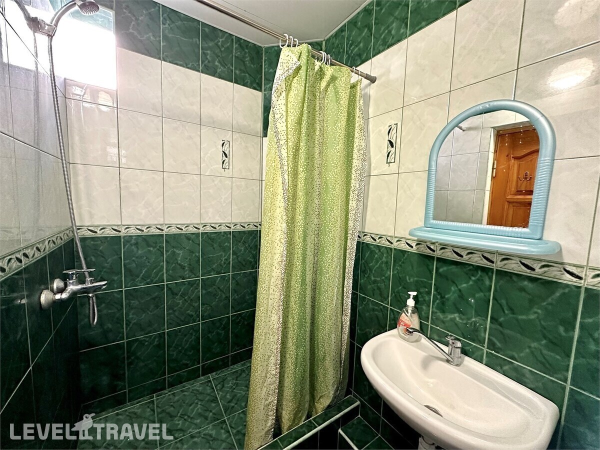 фотографии номера Стандартный (корпус 1, 2) отеля Отель Мартлен в Россия(Адлер) - фото №13